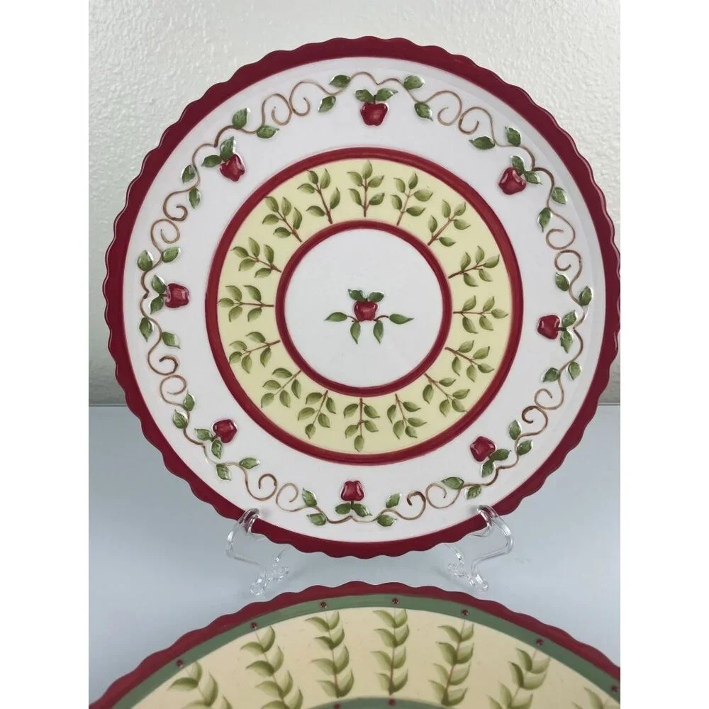 Giftcraft Raised Apple Plates Karla Dornacher Set of 2 8.5